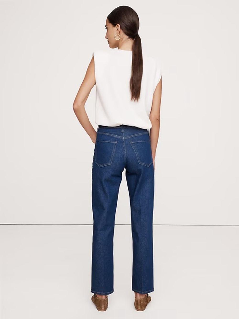 STRAIGHT HIGH-RISE JEAN